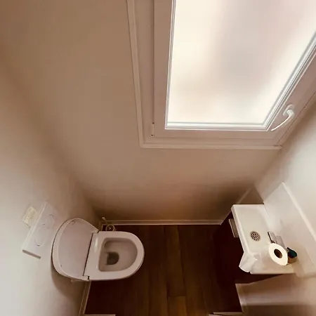 La Maison Bridgerton -325 * 鲁昂